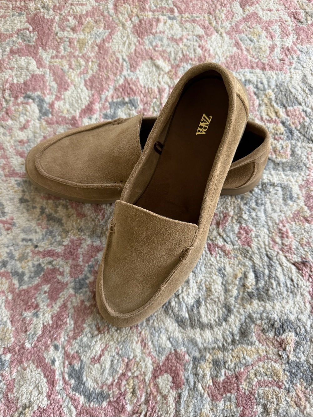 SPLIT SUEDE LOAFERS